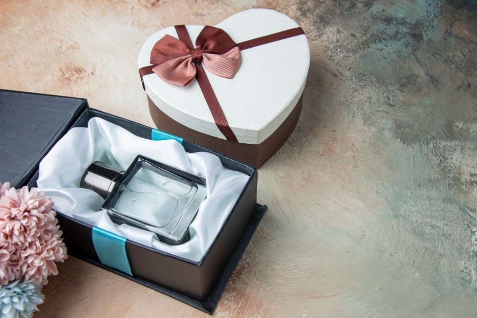 fragrance gifting Dubai